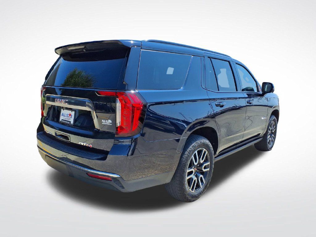 Used 2024 GMC Yukon AT4 w/ AT4 Premium Plus Package AWD/4WD image 6