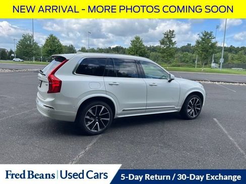 Used 2024 Volvo XC90 B6 Plus w/ Protection Package Premier AWD/4WD image 13