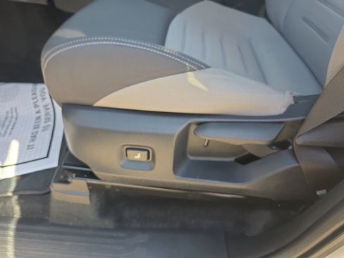 Used 2024 Toyota Tacoma TRD Sport image 12