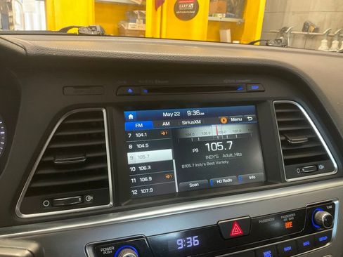 Used 2016 Hyundai Sonata Limited FWD image 20