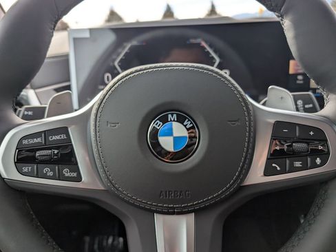 New 2026 BMW X5 xDrive40i w/ M Sport Package image 24