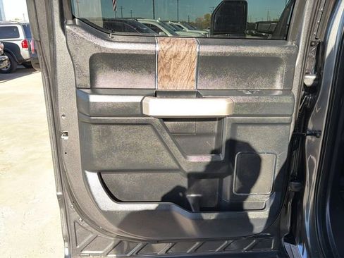 Used 2019 Ford F250 Lariat w/ Lariat Value Package image 16