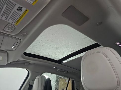 Certified 2025 Lincoln Aviator Reserve w/ Equipment Group 201A AWD/4WD image 24