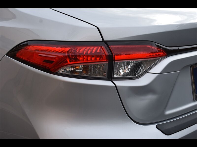 Used 2021 Toyota Corolla LE w/ Carpet Mat Package (TMS) FWD image 47