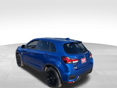 Used 2022 Mitsubishi Outlander Sport LE image 12