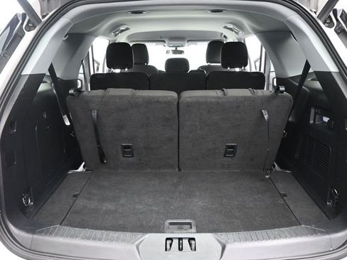 Certified 2022 Ford Explorer XLT image 23