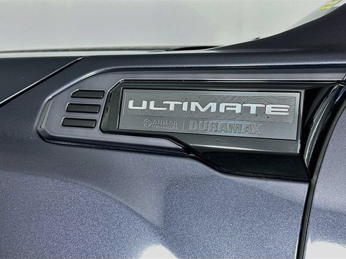Used 2024 GMC Sierra 2500 Denali Ultimate AWD/4WD image 28