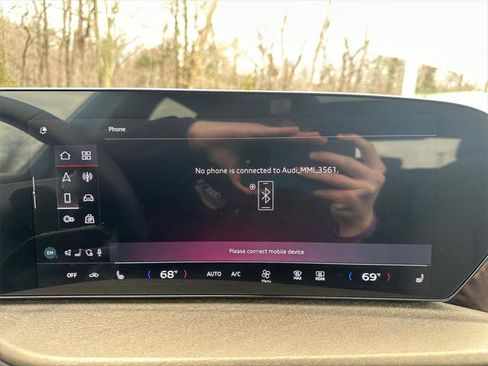 Certified 2025 Audi Q5 Premium w/ Convenience Package image 17