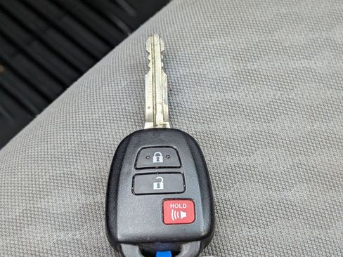 Used 2021 Toyota Tacoma SR5 image 26