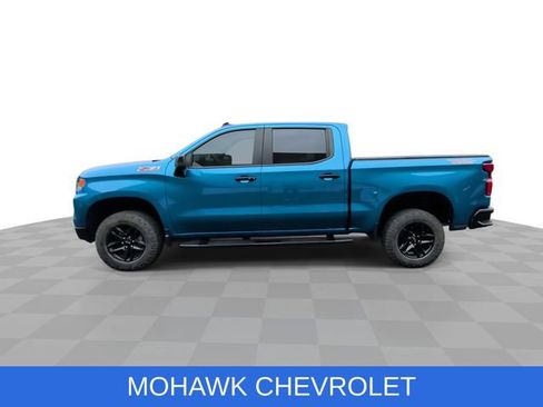 Used 2022 Chevrolet Silverado 1500 LT Trail Boss w/ Convenience Package II image 6