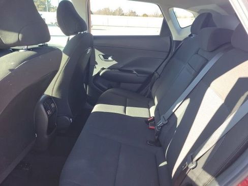 Used 2025 Hyundai Kona SEL image 18