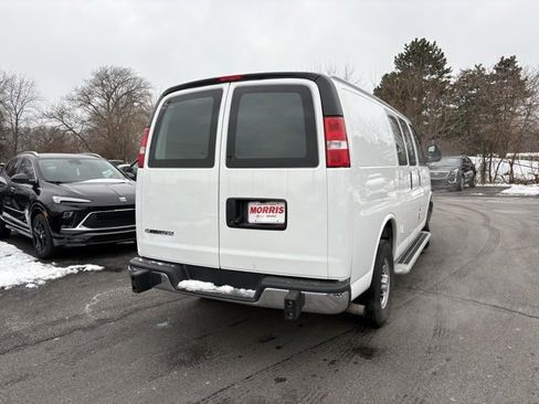 Used 2024 Chevrolet Express 2500 w/ Driver Convenience Package image 5
