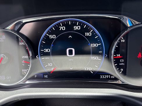 Used 2023 GMC Acadia SLT w/ Elevation Edition FWD image 28