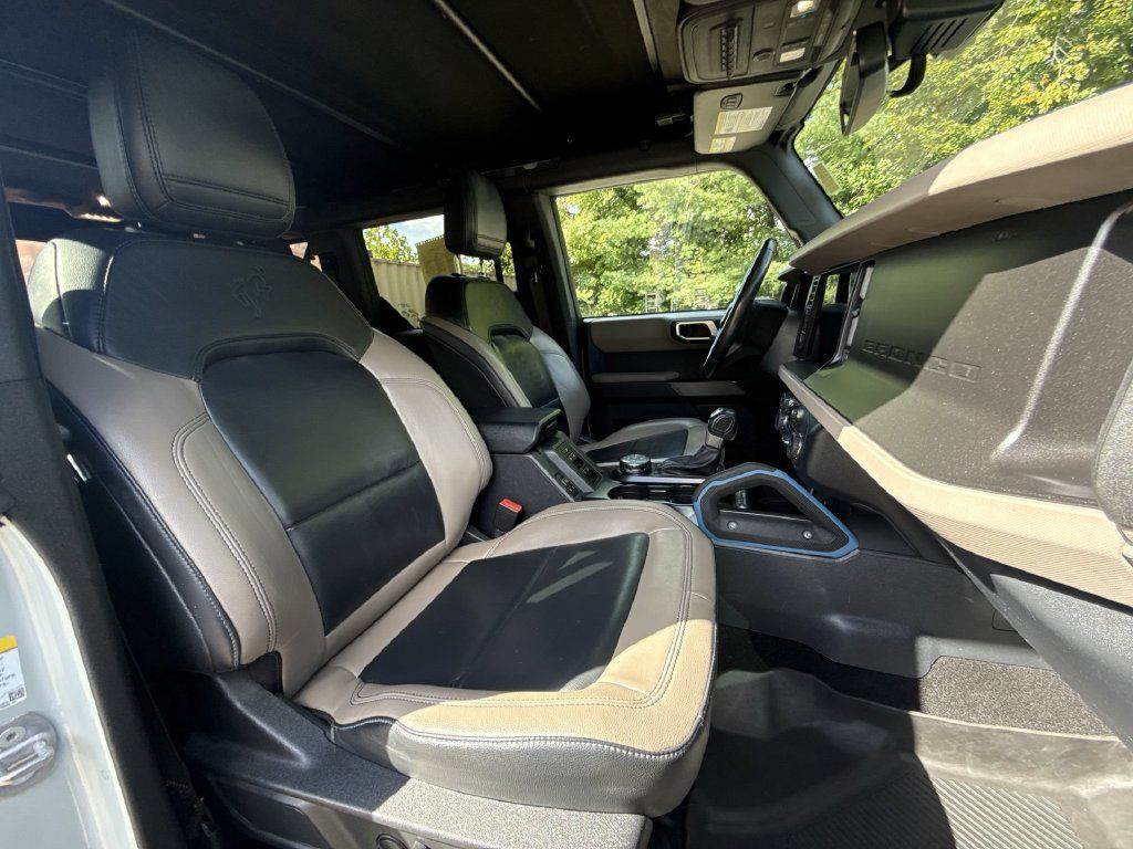 Used 2023 Ford Bronco Wildtrak AWD/4WD image 23