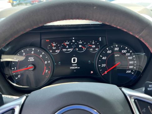 Used 2018 Chevrolet Camaro ZL1 RWD image 19