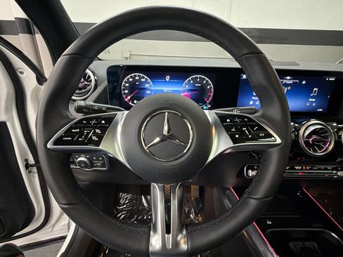 Used 2026 Mercedes-Benz GLA 250 image 27