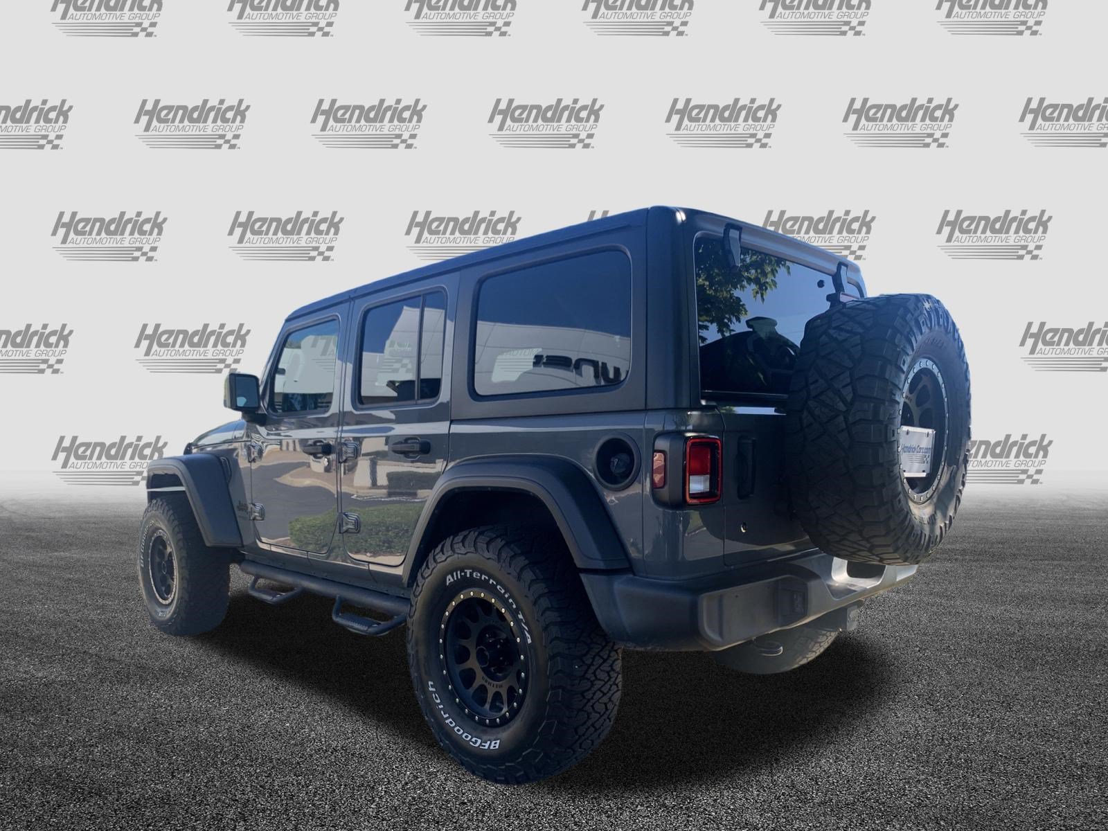 Used 2019 Jeep Wrangler Unlimited Sport AWD/4WD image 8