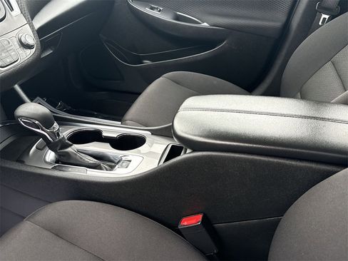 Used 2023 Chevrolet Malibu LT image 22