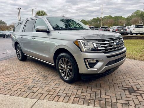 Used 2021 Ford Expedition Max Limited image 8
