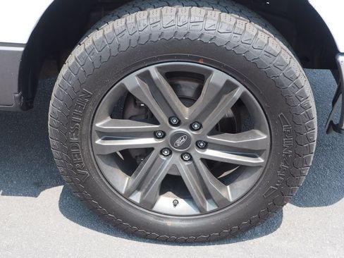 Used 2014 Ford F150 XLT AWD/4WD image 10
