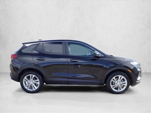 Used 2023 Buick Encore GX Preferred w/ Cold Weather Comfort Package FWD image 5