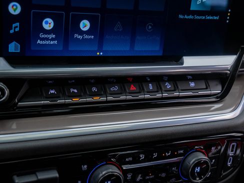 Used 2022 Chevrolet Silverado 1500 High Country w/ Z71 Off-Road Package image 27