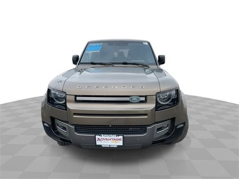 Used 2022 Land Rover Defender 90 X-Dynamic HSE image 3