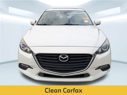 Used 2018 MAZDA MAZDA3 Touring image 2