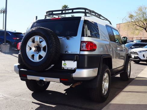 Used 2007 Toyota FJ Cruiser 4WD image 13