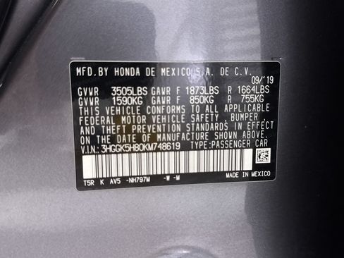 Used 2019 Honda Fit EX image 36