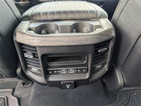 Used 2025 RAM 1500 Limited w/ Trailer Tow Group image 16