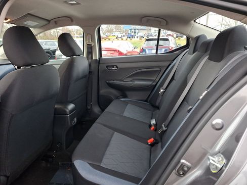 Used 2023 Nissan Versa SV w/ Trunk Package image 10