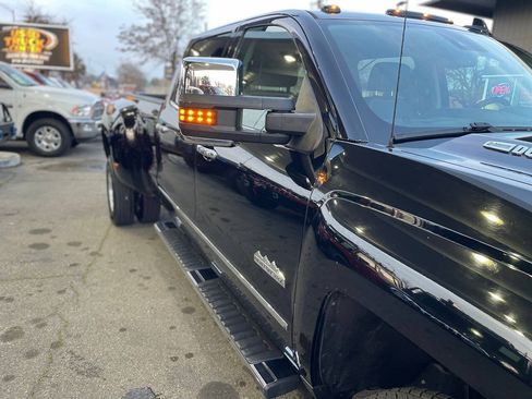Used 2017 Chevrolet Silverado 3500 High Country w/ Duramax Plus Package AWD/4WD image 60
