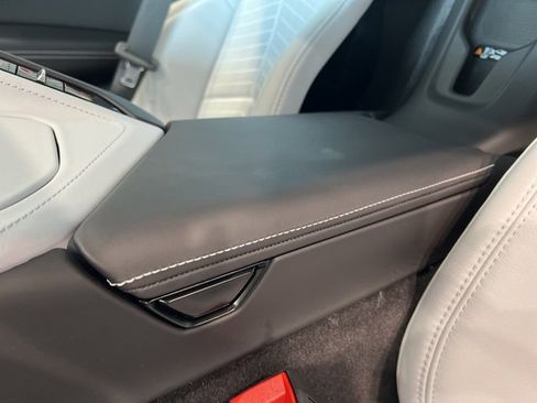 Used 2024 Chevrolet Corvette Stingray Premium Cpe w/ Battery Protection Package image 52