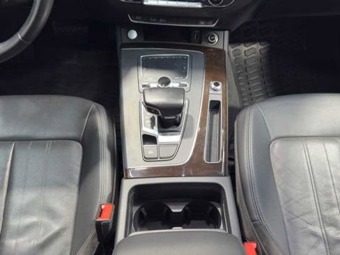 Used 2018 Audi Q5 2.0T Premium AWD/4WD image 19