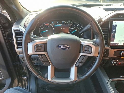 Used 2022 Ford F450 Platinum w/ FX4 Off-Road Package image 19