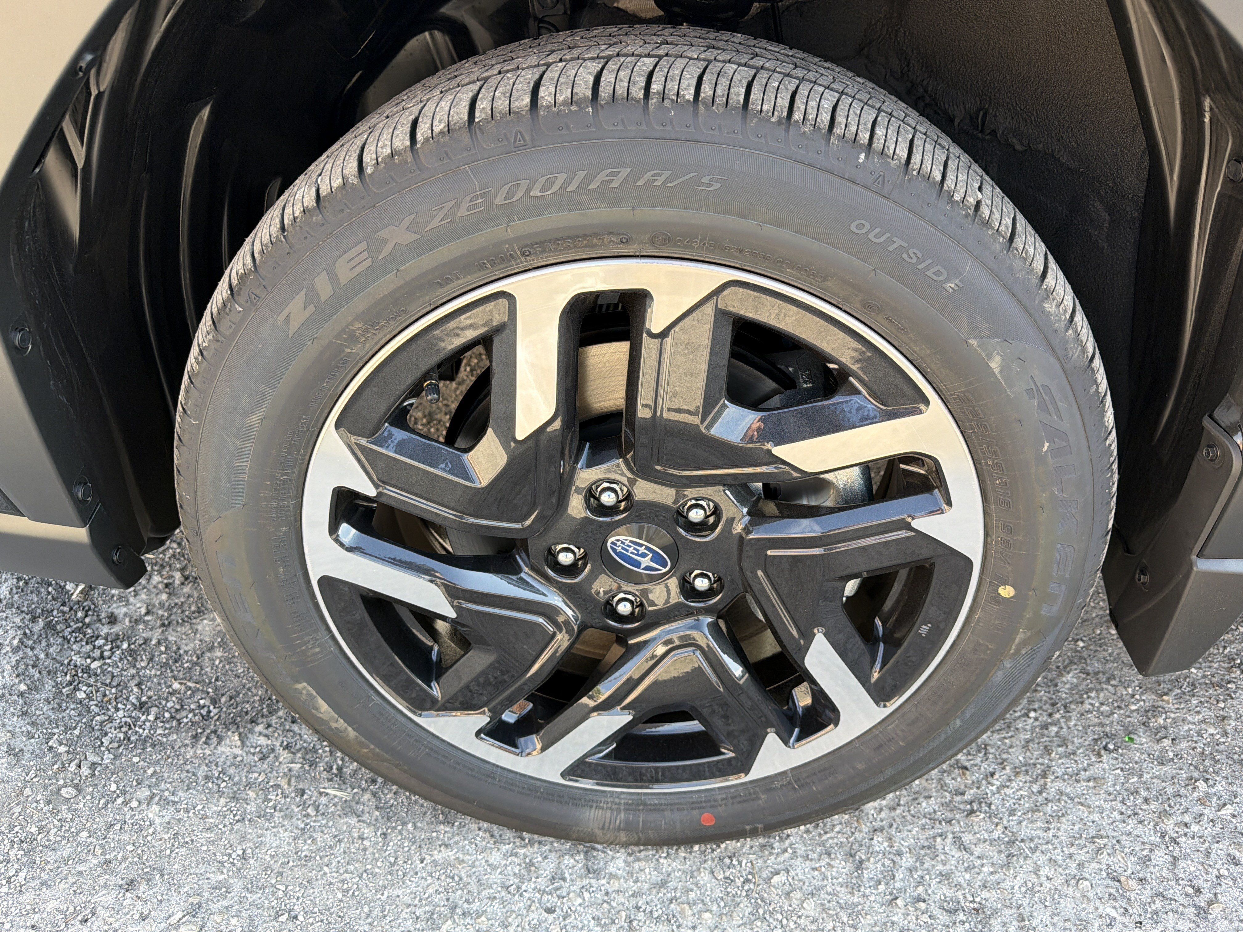 New 2026 Subaru Forester Touring AWD/4WD image 9