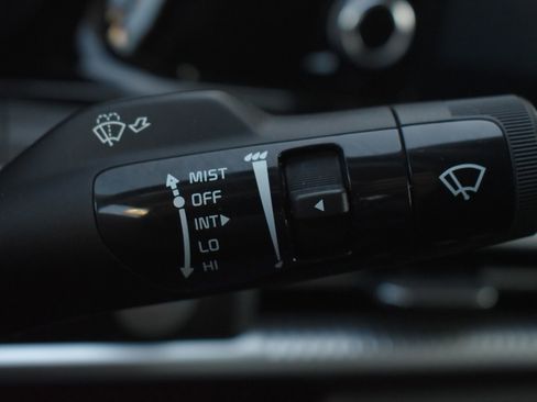 Used 2023 Kia K5 LXS image 21