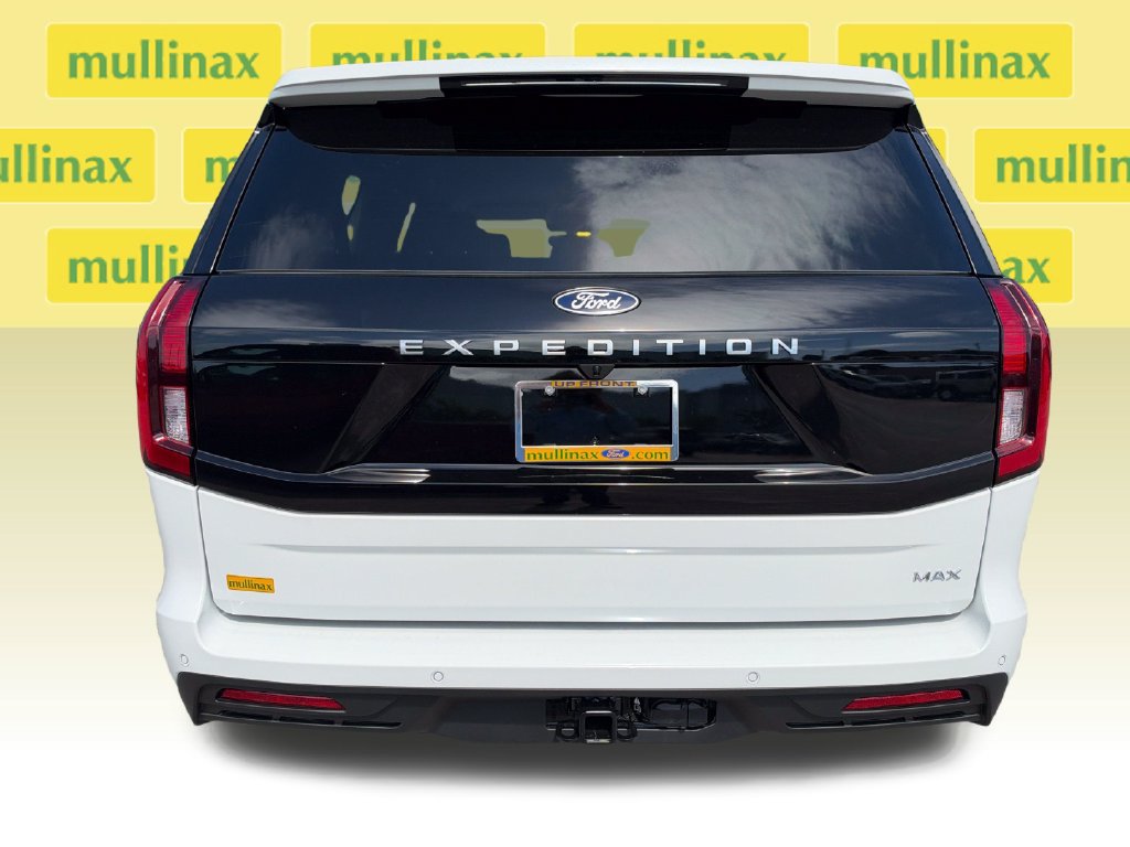New 2027 Ford Expedition Max Active RWD image 14