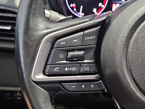Used 2023 Subaru Outback Premium AWD/4WD image 21