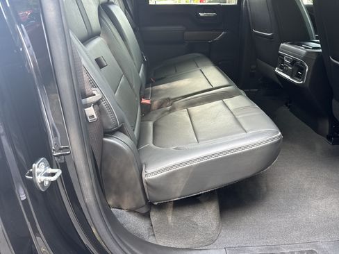 Used 2023 Chevrolet Silverado 2500 High Country AWD/4WD image 17