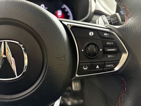 Used 2025 Acura MDX A-Spec image 9