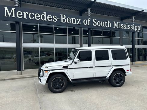 Used 2017 Mercedes-Benz G 63 AMG 4MATIC image 1
