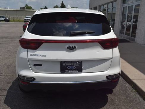 Used 2022 Kia Sportage LX FWD image 8