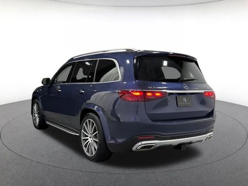 Used 2024 Mercedes-Benz GLS 580 4MATIC image 6