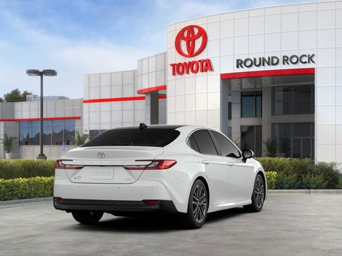 New 2026 Toyota Camry XLE AWD/4WD image 9
