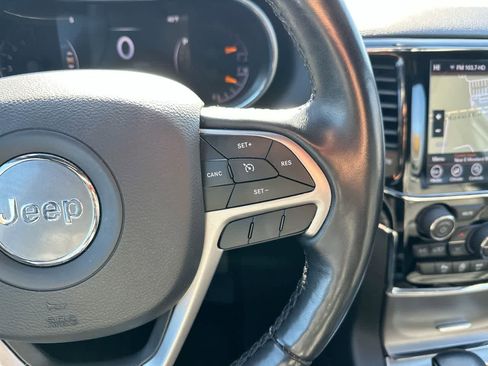 Used 2020 Jeep Grand Cherokee Limited w/ Trailer Tow Group IV image 30