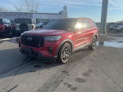 Used 2025 Ford Explorer ST w/ Sun And Sound Package image 1
