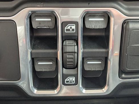 Used 2020 Jeep Gladiator Sport w/ Quick Order Package 24S image 24