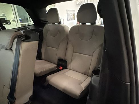 New 2026 Volvo XC90 T8 Ultra w/ Protection Package AWD/4WD image 29